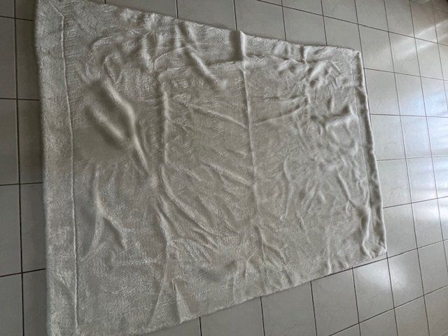Couvertures: Decke – Neuf (Voir description) à Dietlikon par Cam0
