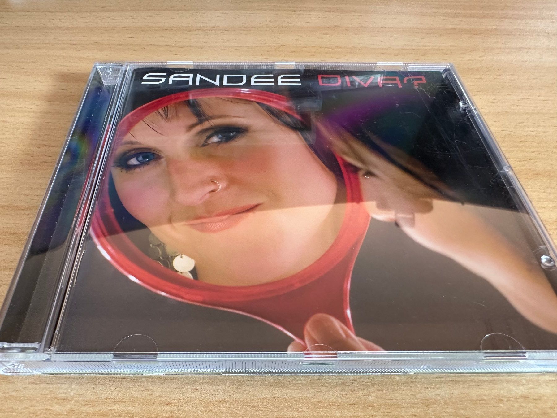 CD: Sandee – Diva? – Usato da Rikon im Tösstal venduto da Alpenmutz