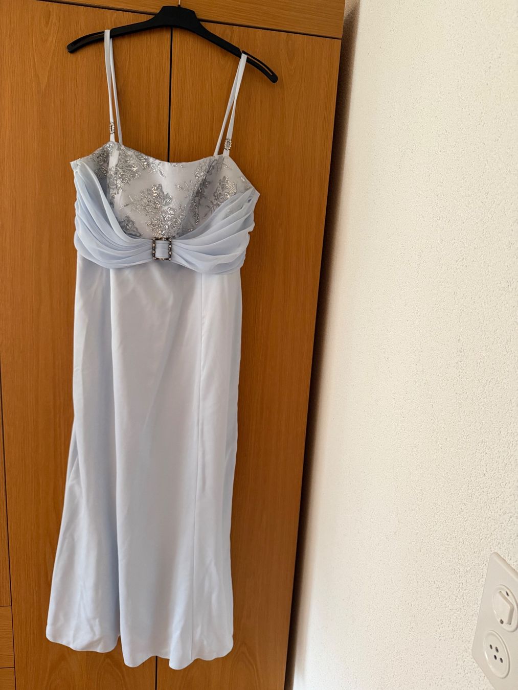 Vestiti: Abendkleid Grösse 42 – Usato da Männedorf venduto da kat_q6hn