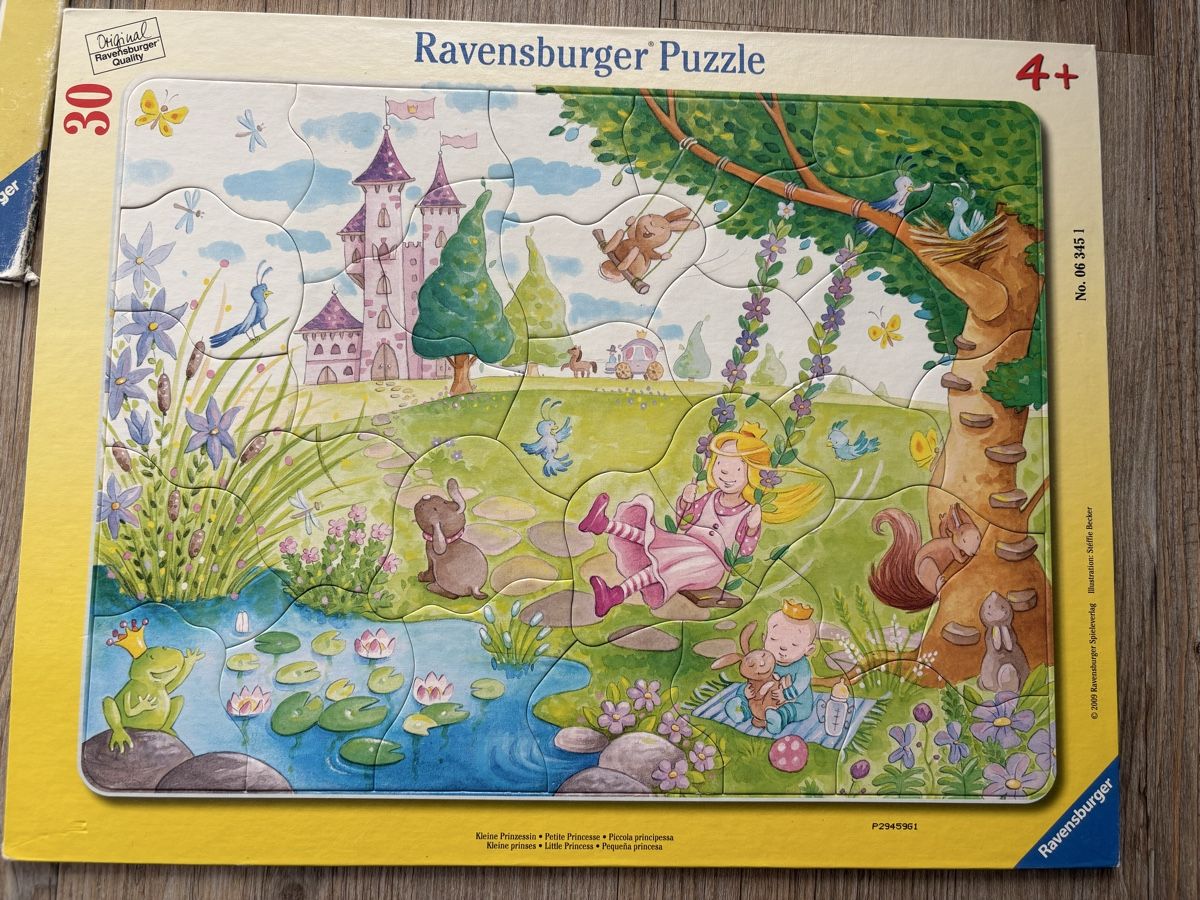 Ravensburger Puzzle: Lot 3 Puzzles - 15-30-35 Teile – Usato da Zweisimmen venduto da Domii 1