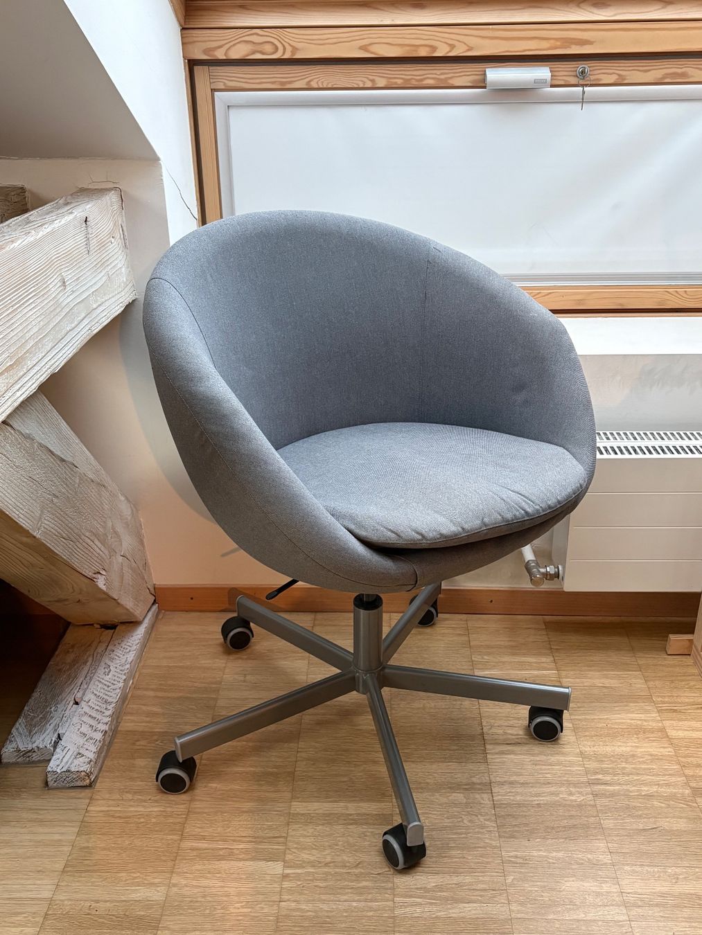 Ikea Stühle: Chaise bureau – Gebraucht aus Lausanne von mar_m2nx