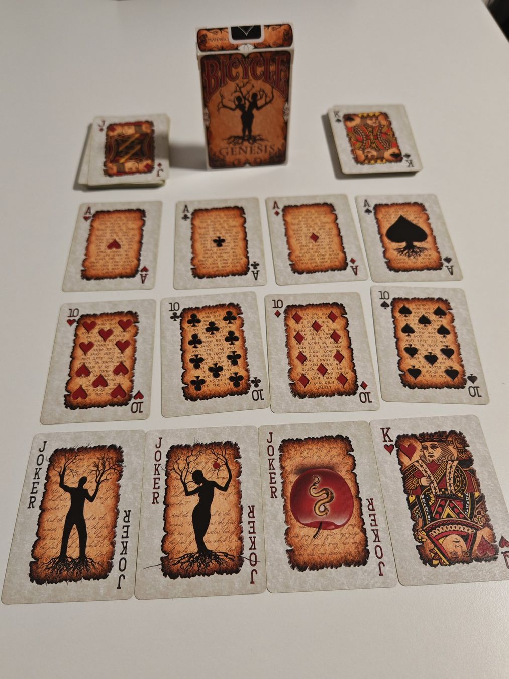 Giochi: Bicycle Genesis Series Playing Cards (2012) – Usato da Romanshorn venduto da jantine_95