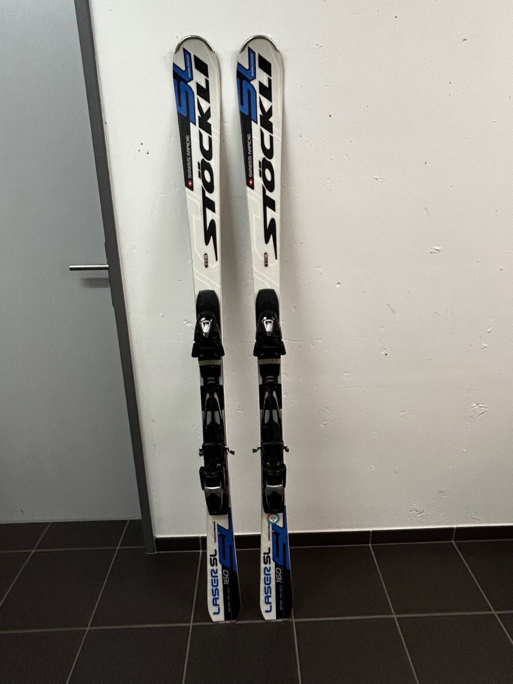 Stöckli Skis: Rennski Stöckli Laser SL – Gebraucht aus Cham von rcr_q5sy