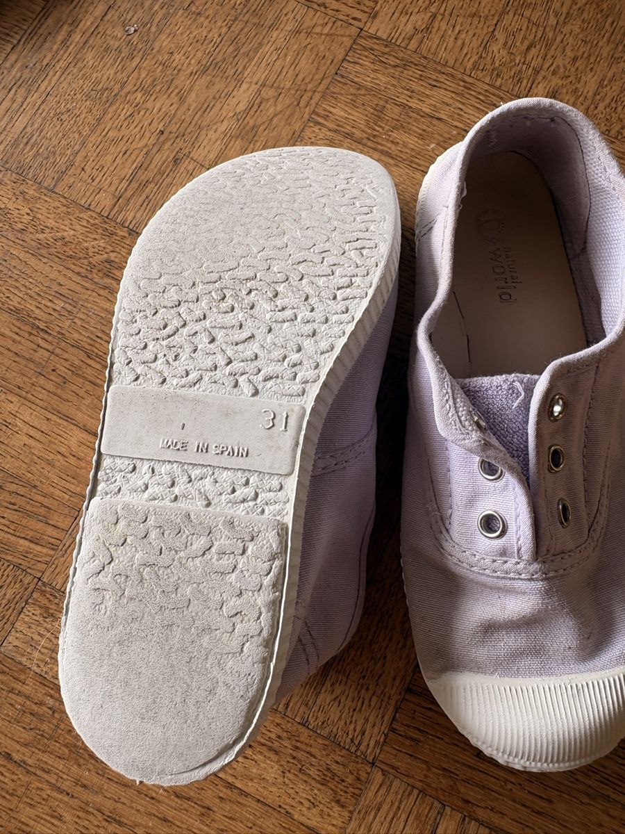 Chaussures hommes: Natural World Trainers Size 31 lilac used – D'occasion à Minusio par ayy_2cl8 2