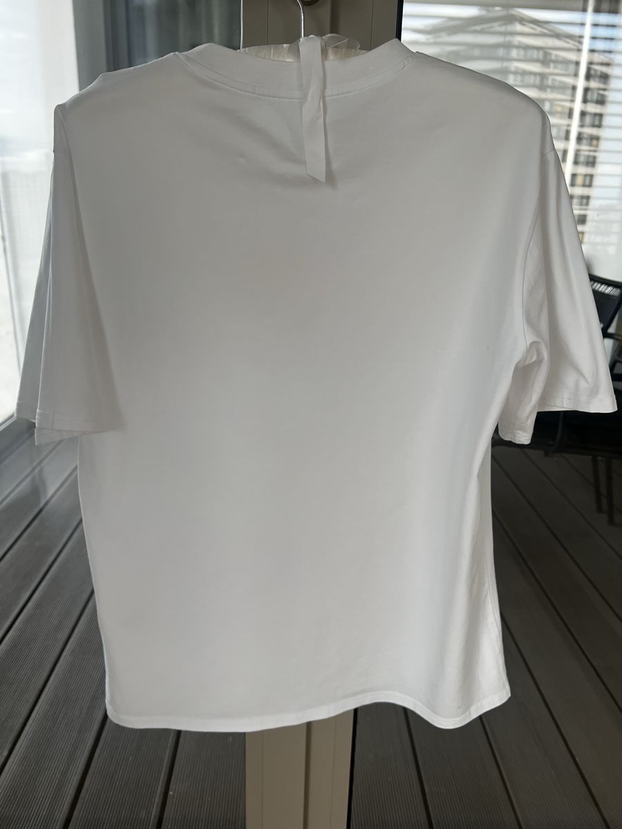 Louis Vuitton T-shirt: Louis Vuitton T-Shirt – Nuovo (secondo la descrizione) da Zürich venduto da Moremoneymoney 2