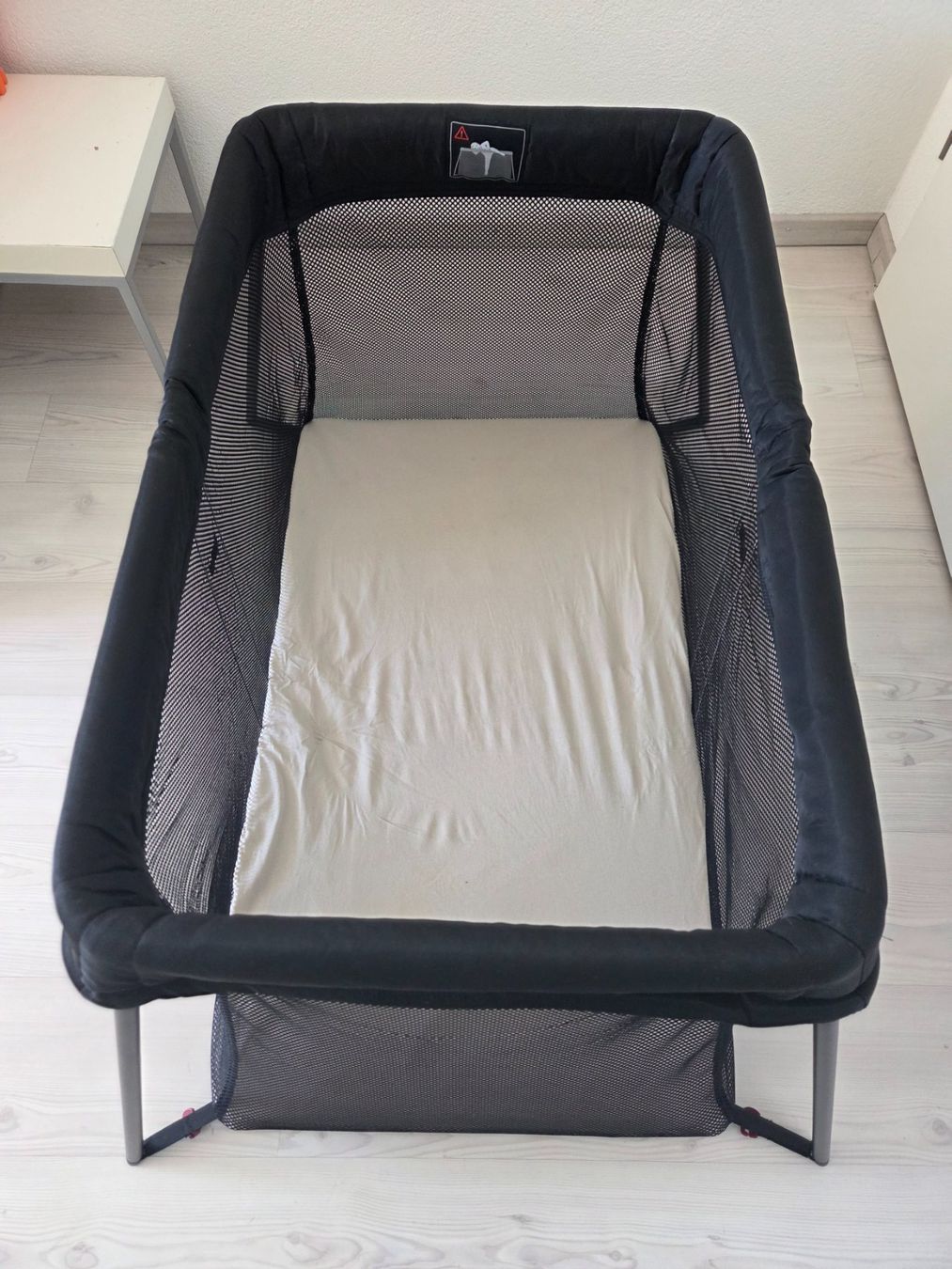 Babybjörn Letti: BabyBjörn Reisebett – Usato da Zug venduto da Maxlogan 3