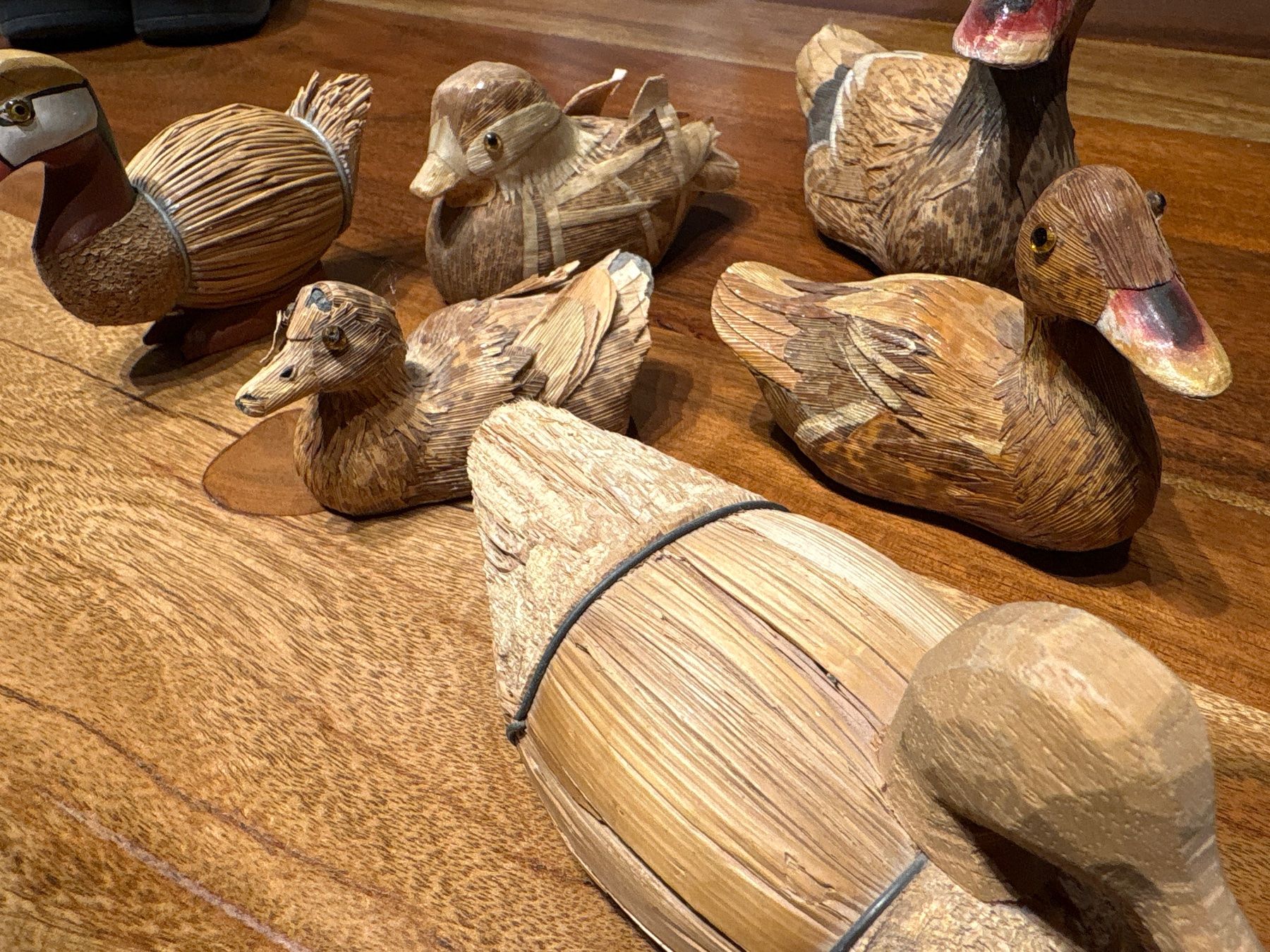 Statuette: Sechs Enten Figuren aus Stroh – Usato da Andwil SG venduto da schmei 1