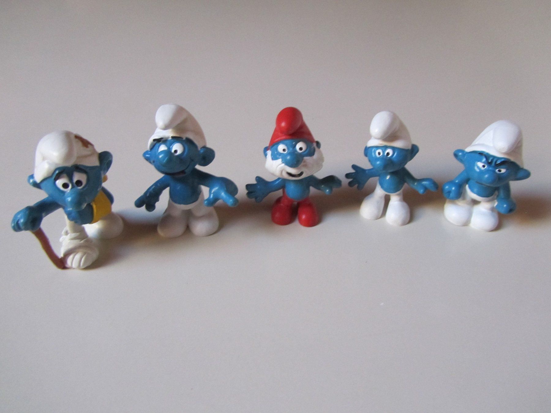 Schleich Giocattoli: 15 schtroumpfs + 1maison – Usato da Lajoux JU venduto da tolegeo 2