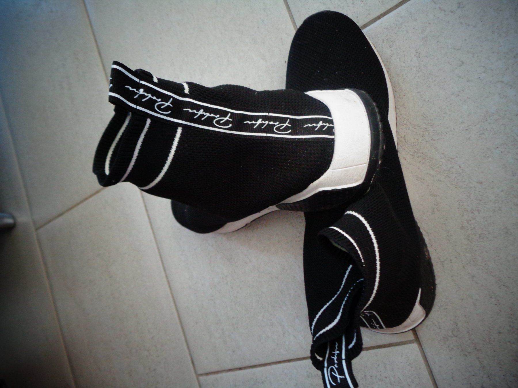 Herrenschuhe: STIEFELETTEN HERREN GR.44 – Gebraucht aus Rotkreuz von Samballi 3