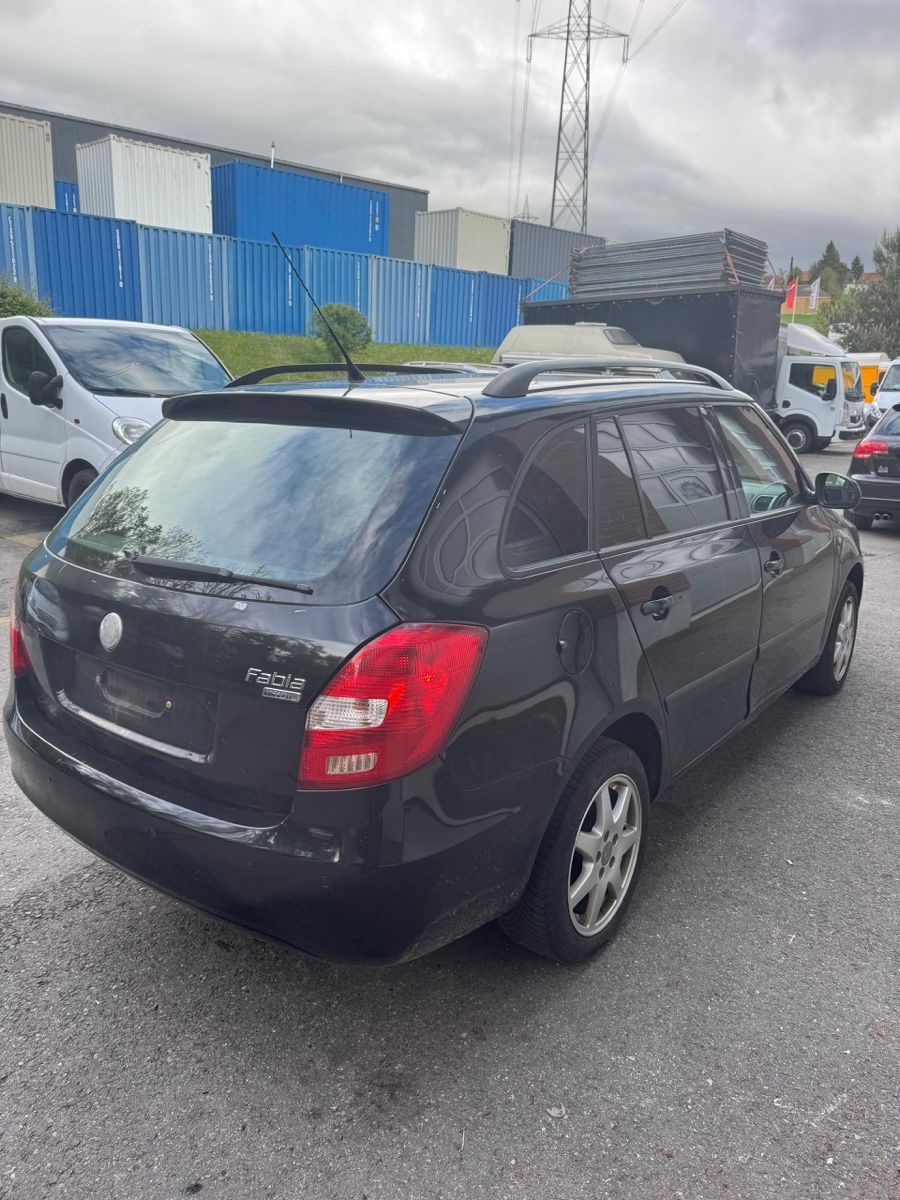 Skoda Automobili: Skoda Fabia 1.9 TDI – Usato da Vevey venduto da mar_mc29 3