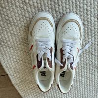 Sneaker Grösse 42