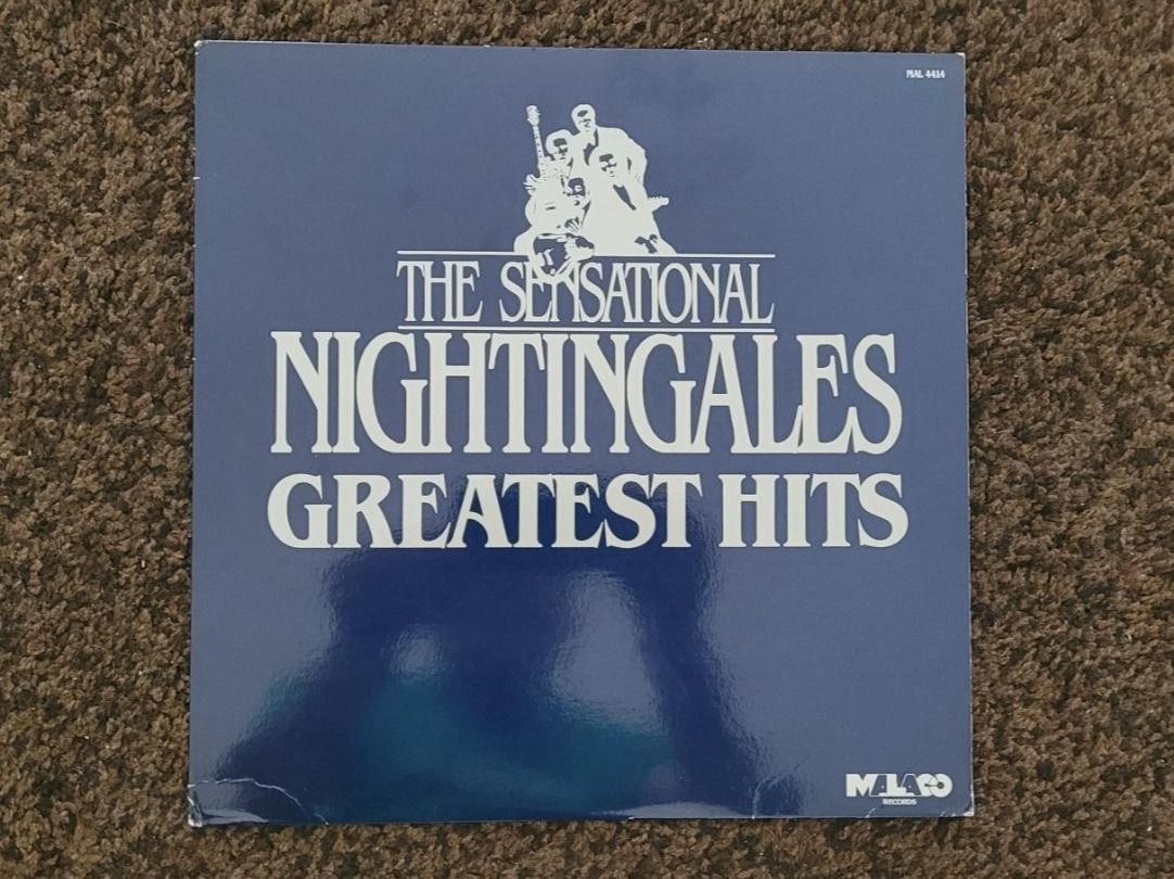 Schallplatten: LP  The Sensational Nightingales – Gebraucht aus Martigny von MZ-67
