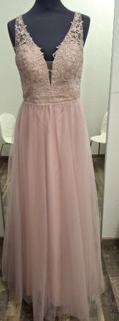 Hellrosa Kleid