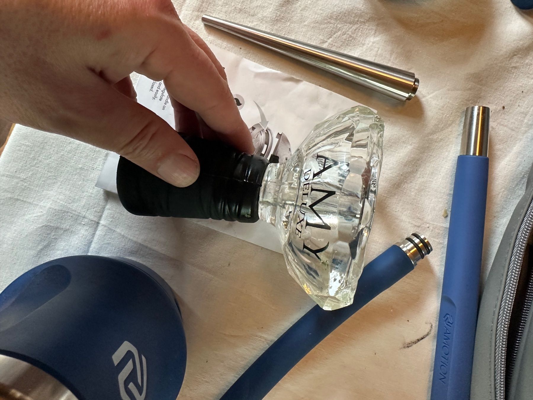 Amy Deluxe Narghilé: Amotion Travel Shisha – Usato da Gränichen venduto da Amuraivel 2
