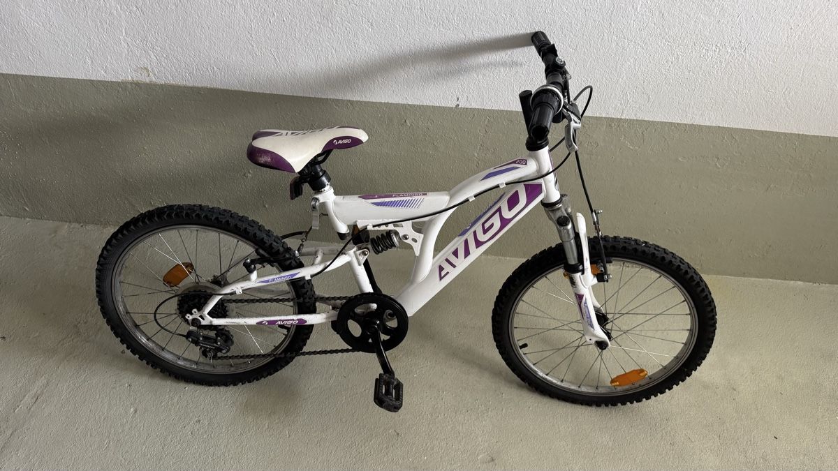 retro trekkingrad herren Airtracks Trekking Fahrrad 28 Zoll Trekkingbike TR.2855 City Bike Shimano Deore 27 Gang M592 Kettenschaltung Nabendynamo Herren Comfort Bikes Color:RWB 28 Zoll-Fahrrad-Laufräder mit Scheibenbremsen
