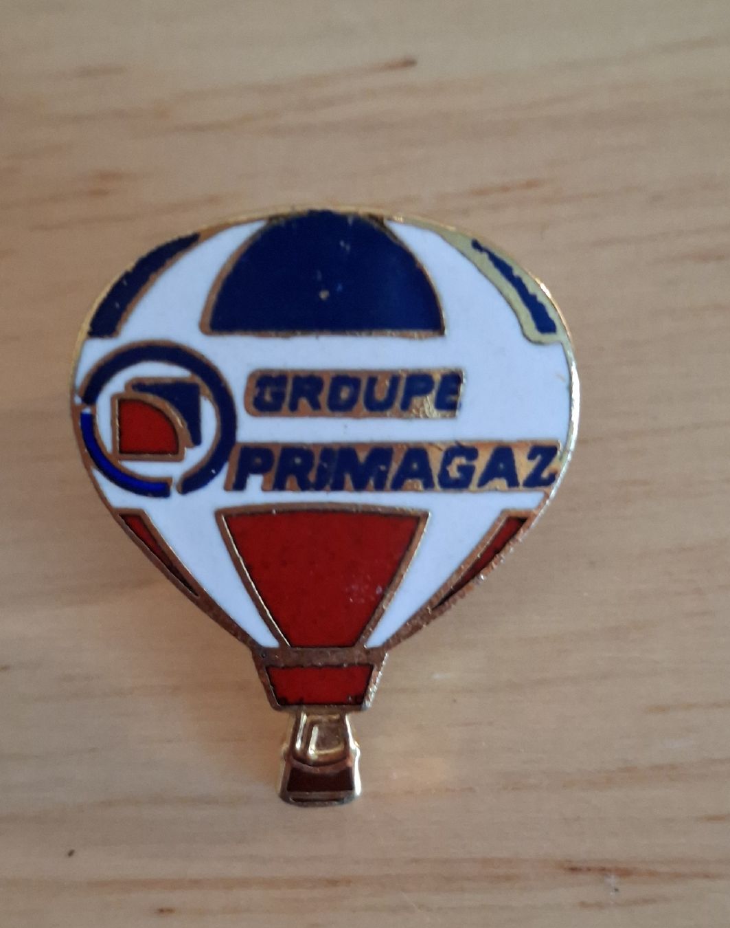 Placchette & Badge: Pin - Heissluftballon Primagaz! – Usato da Kriens venduto da Wolly85