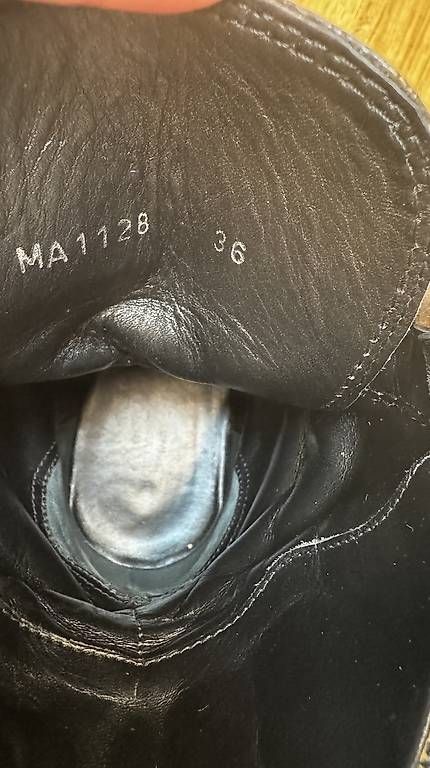 Louis Vuitton Scarpe da donna: Louis Vuitton Desert Boot Gr.36 – Usato da Widnau venduto da tinawild 3