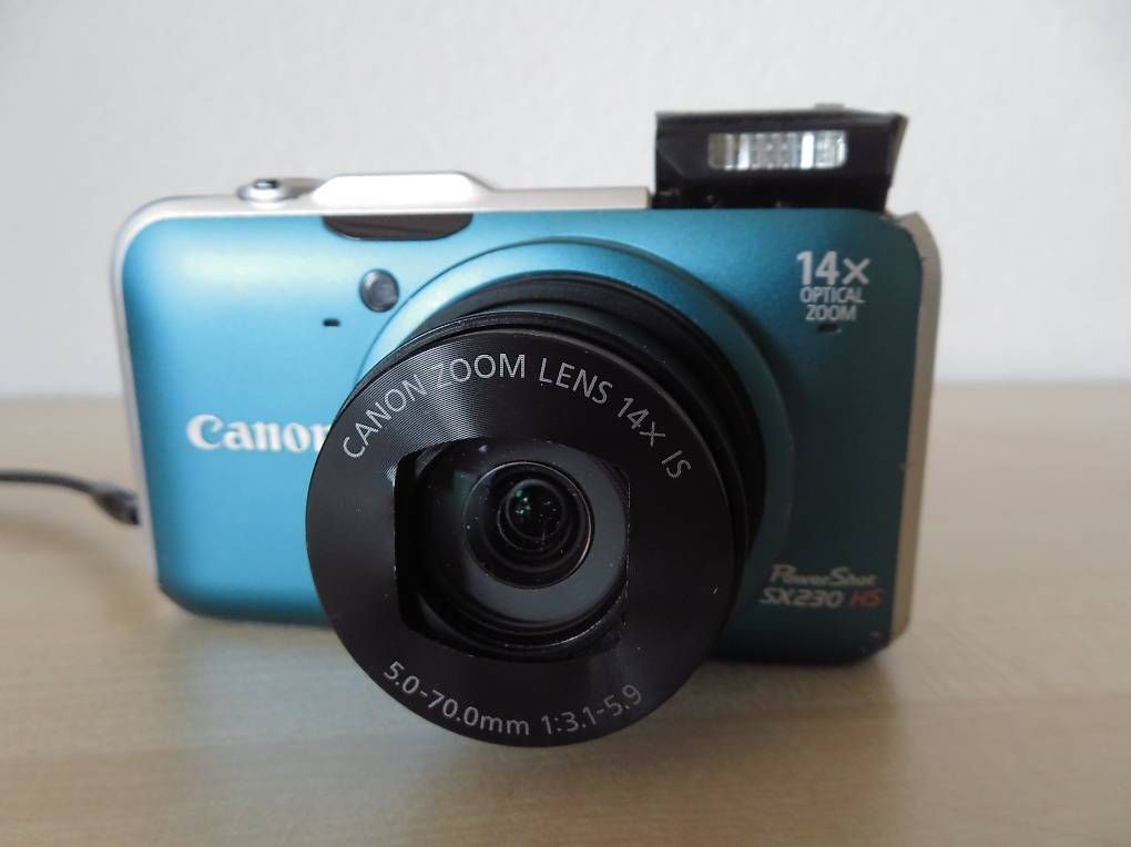 Canon Fotocamera: Canon SX230 HD Digitale Kompaktkamera Blau – Usato da Ortschwaben venduto da CitrousD