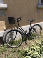 City Bike Elops Black with basket good condition
