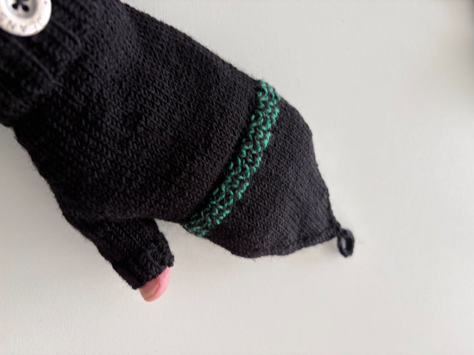 Guanti & manicotti: Praktische Markt-Handschuhe handgestrickt – Nuovo e nell'imballaggio originale da Täuffelen venduto da sohalt 2