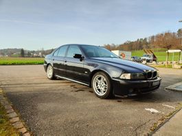 BMW 5er E39 528i Individual