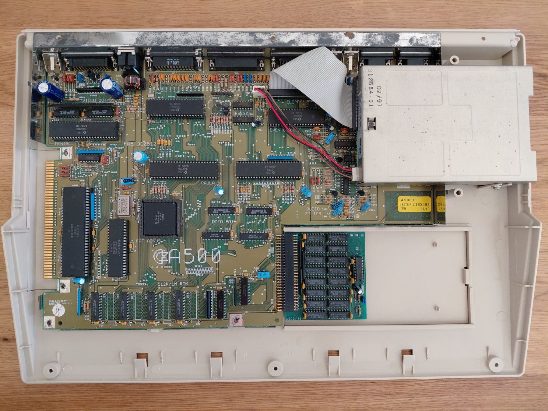 Commodore PCs: Amiga 500 + Bildschirm – D'occasion à Beringen par Beringen75 1