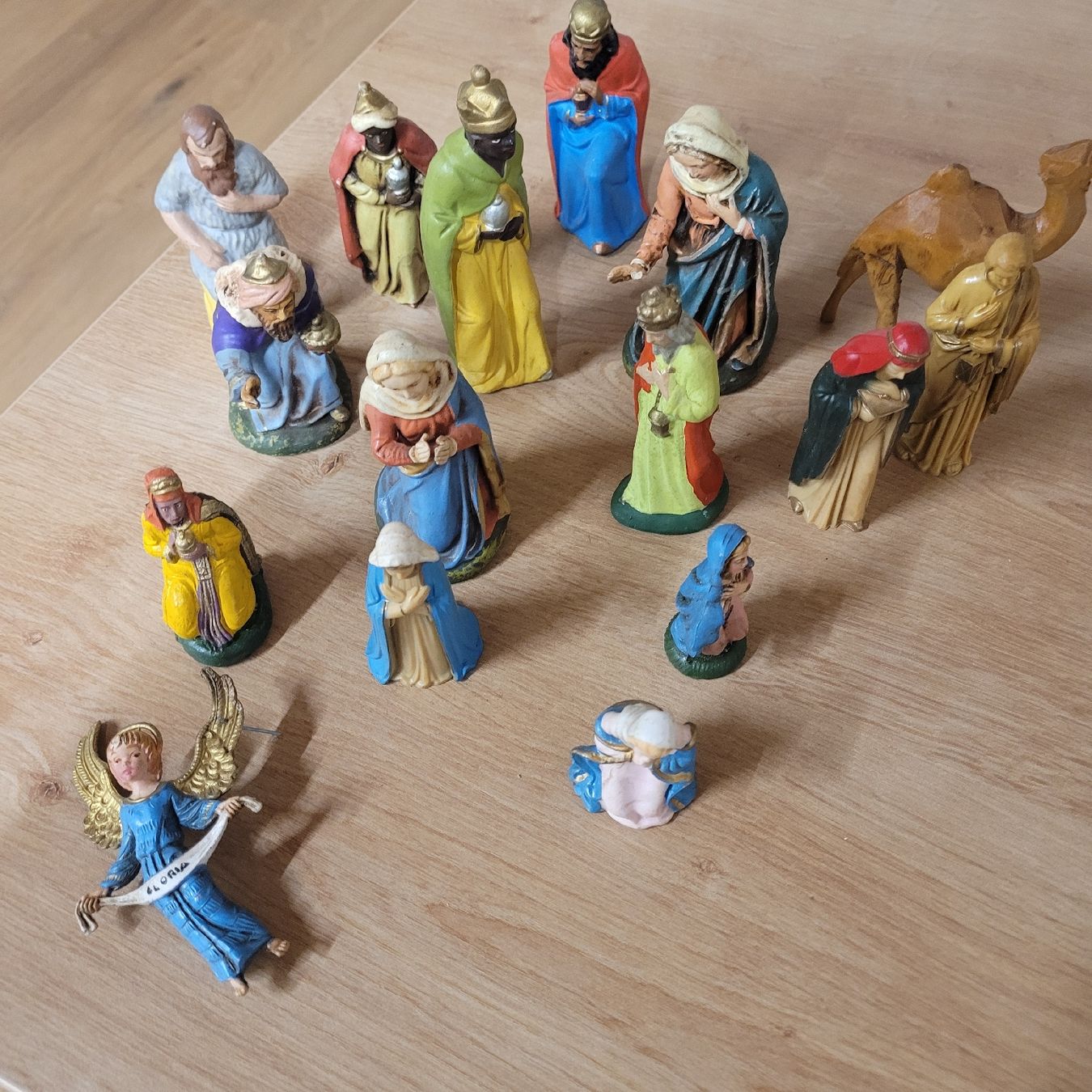 Statuette: Krippenfiguren Weinachten – Usato da Reichenburg venduto da AK307