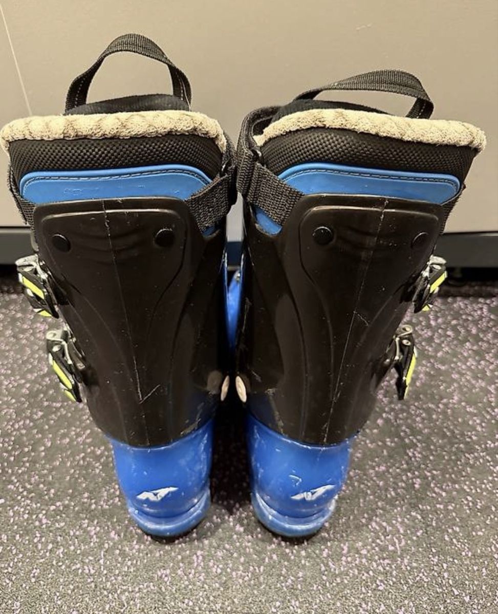 Nordica Scarpe da uomo: Nordica Skischuhe – Usato da Tennwil venduto da Zaylaaa 2