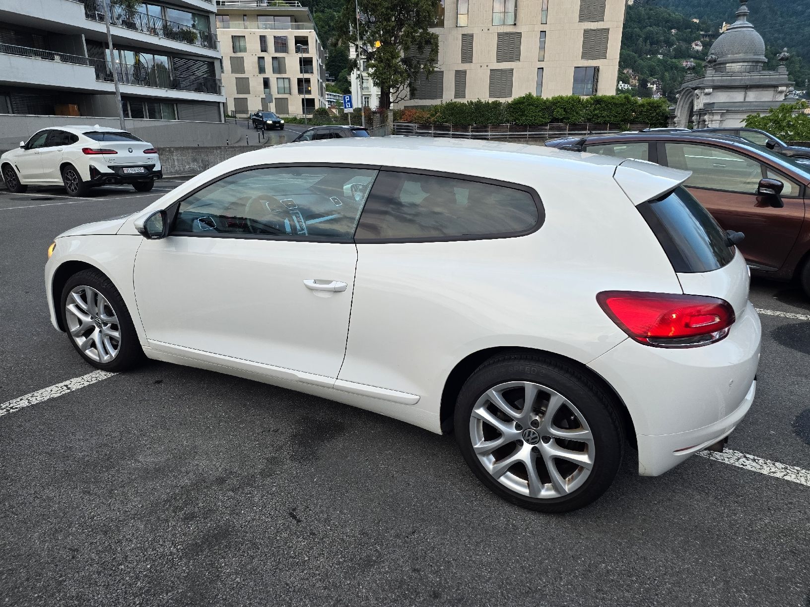 VW Automobili: VW Scirocco 2.0TSI – Usato da Montreux venduto da PremerlServices 5