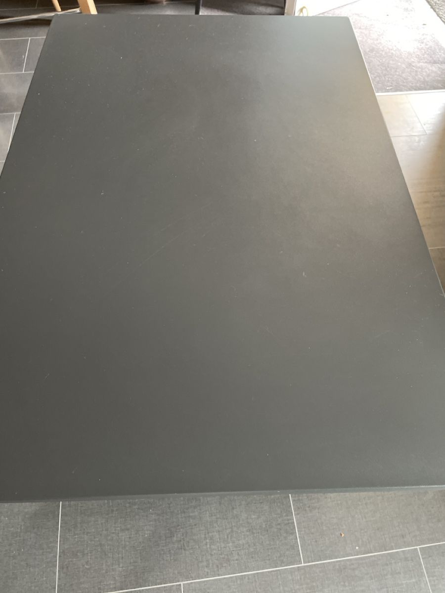 Tische: Metall Tisch  – Neu (gemäss Beschreibung) aus Jonen von taishathings 2