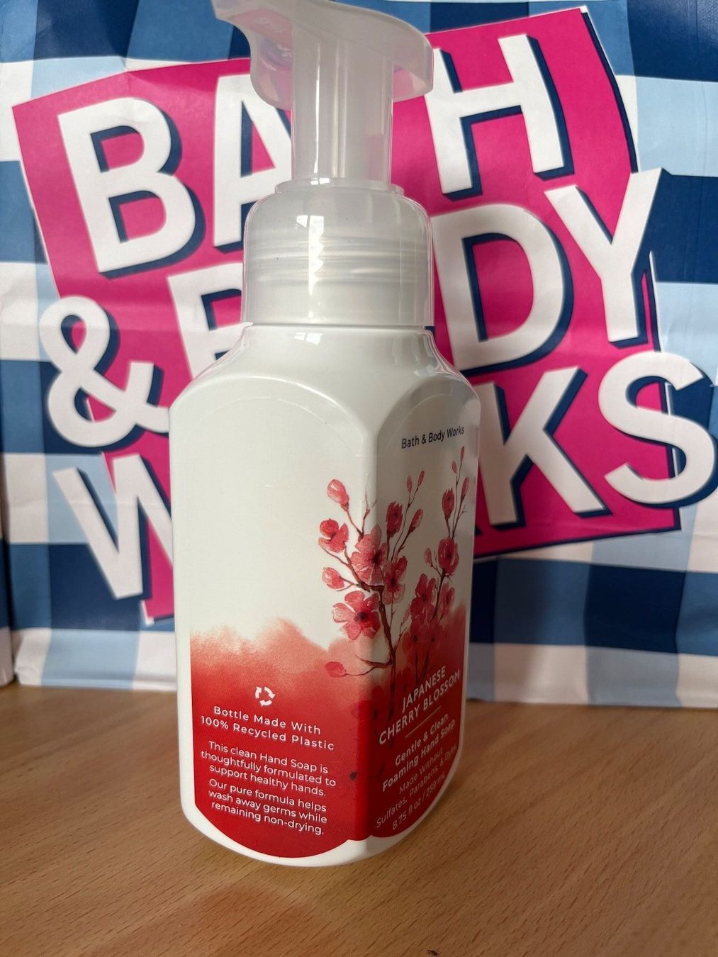 Duschen: Bath & Body Works - Foaming Hand Soap, Japanese Cherry Bloss – Neu und originalverpackt aus Luzern von Jiggy_8898 1