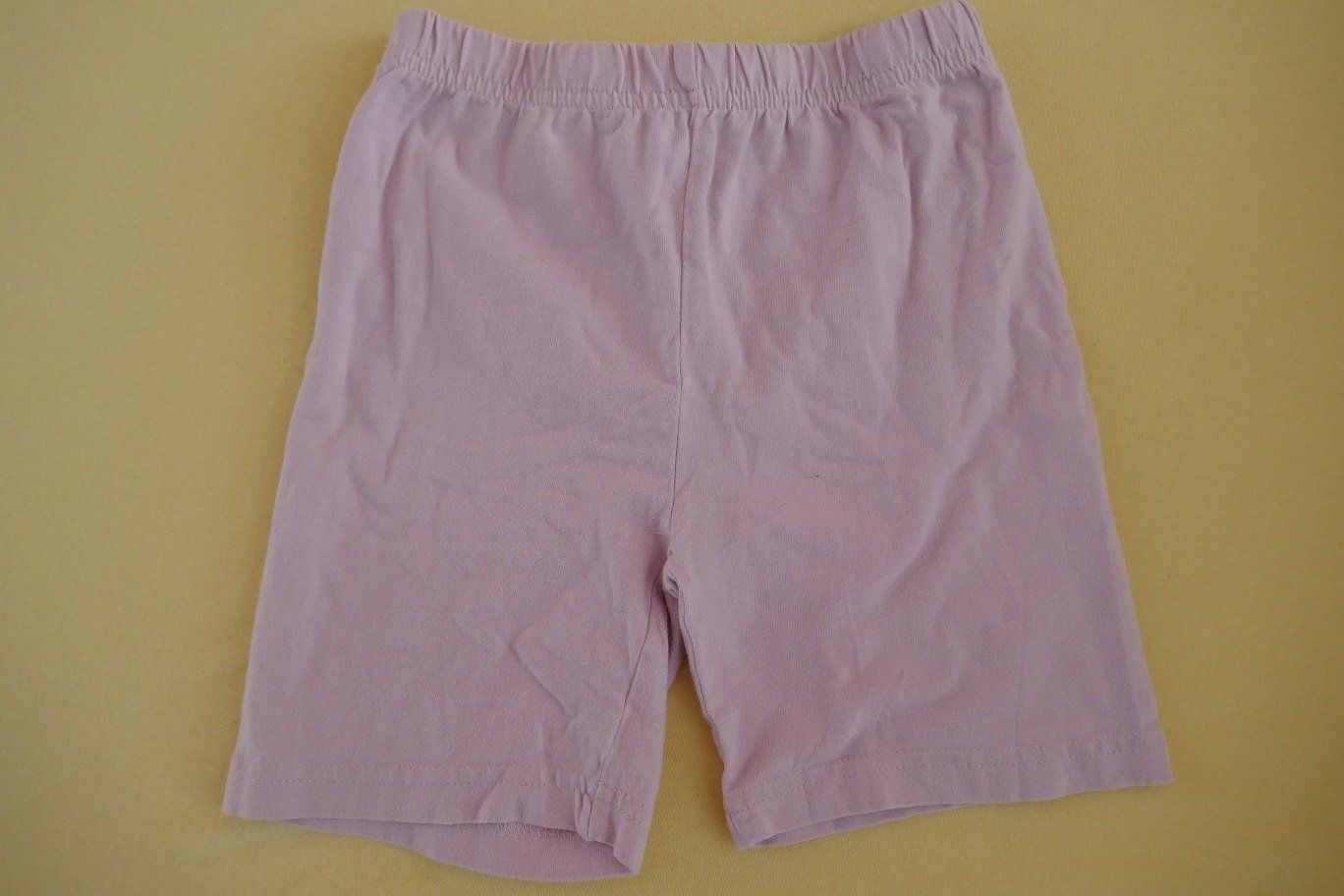 Hosen: Praktische rosa Shorts, Gr. 92 – Gebraucht aus Horgen von Feli39