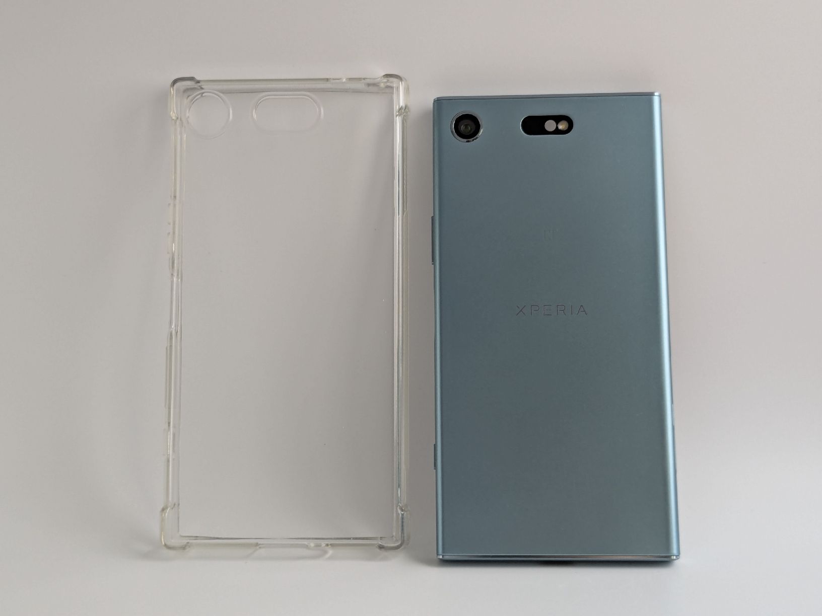 Sony Portables: Sony Xperia XZ1 Compact Dual SIM light blue good condition – D'occasion à Grenchen par gabifp 2