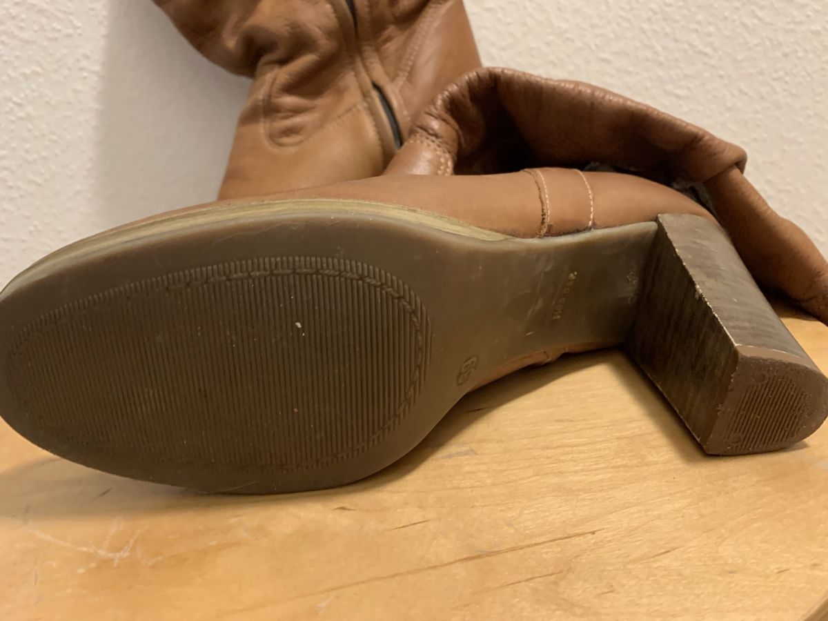 Damenschuhe: Brauner Lederstiefel – Gebraucht aus Rorschacherberg von QuoAli 2