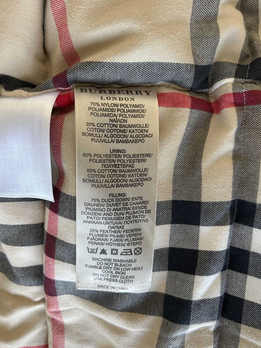 Burberry Giacche: Burberry Jacket – Nuovo (secondo la descrizione) da Horgen venduto da mar_9yv7 5