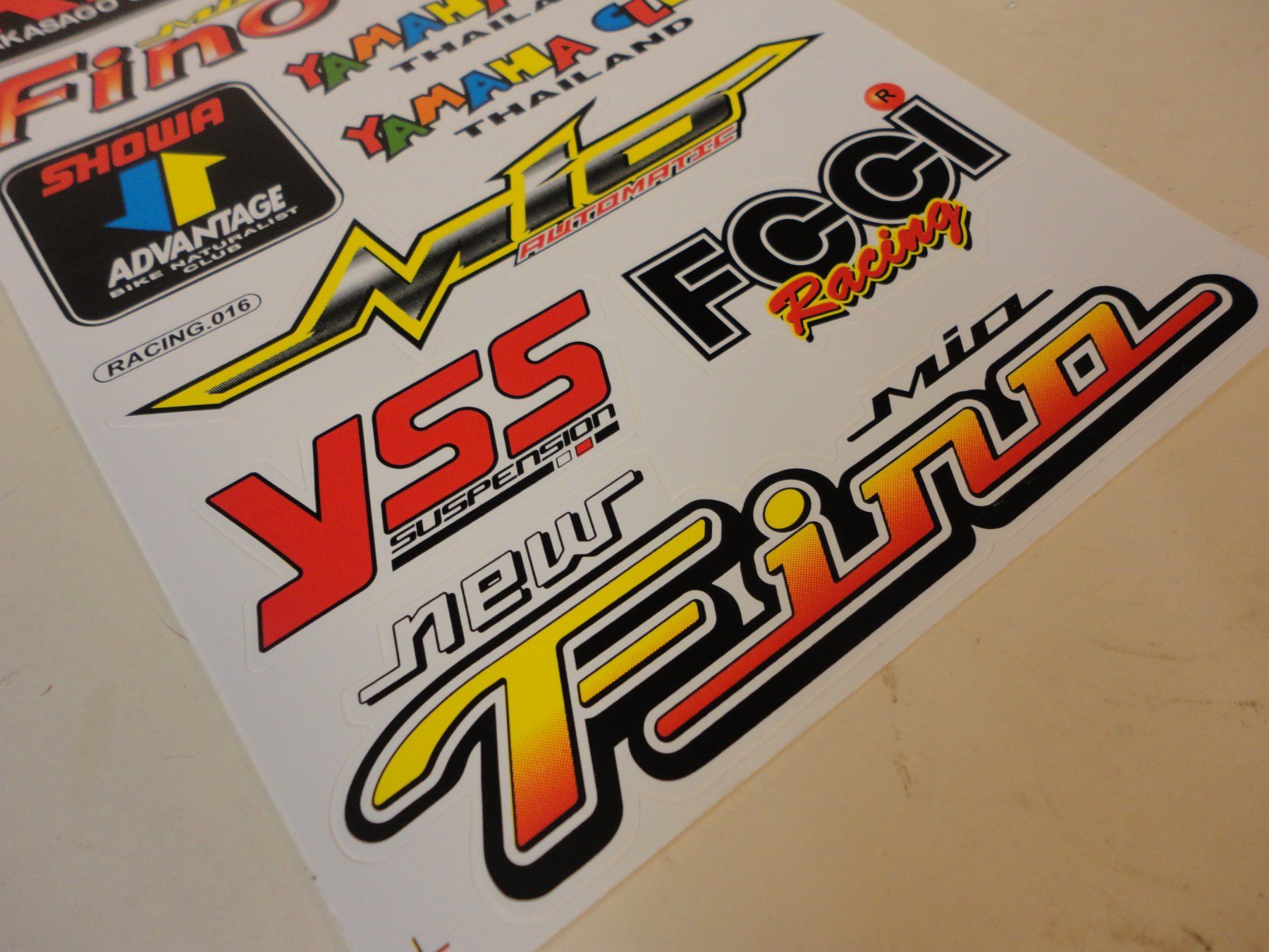 Modellismo RC: Decal für Modelle – Nuovo e nell'imballaggio originale da Horgen venduto da RcModell 1