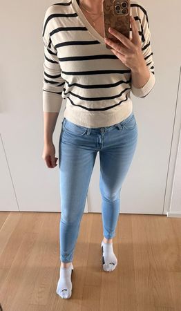 Lee Scarlett Jeans, hellblau, Gr. W28 L31, neuwertig!