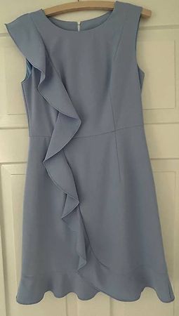 Elegantes hellblaues Cocktailkleid mit Volants, Grösse S/36 