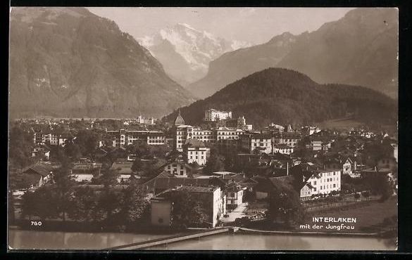 Ansichtskarten: Interlaken, Panoramaansicht mit der Jung – Gebraucht aus Berlin von bartko-reher