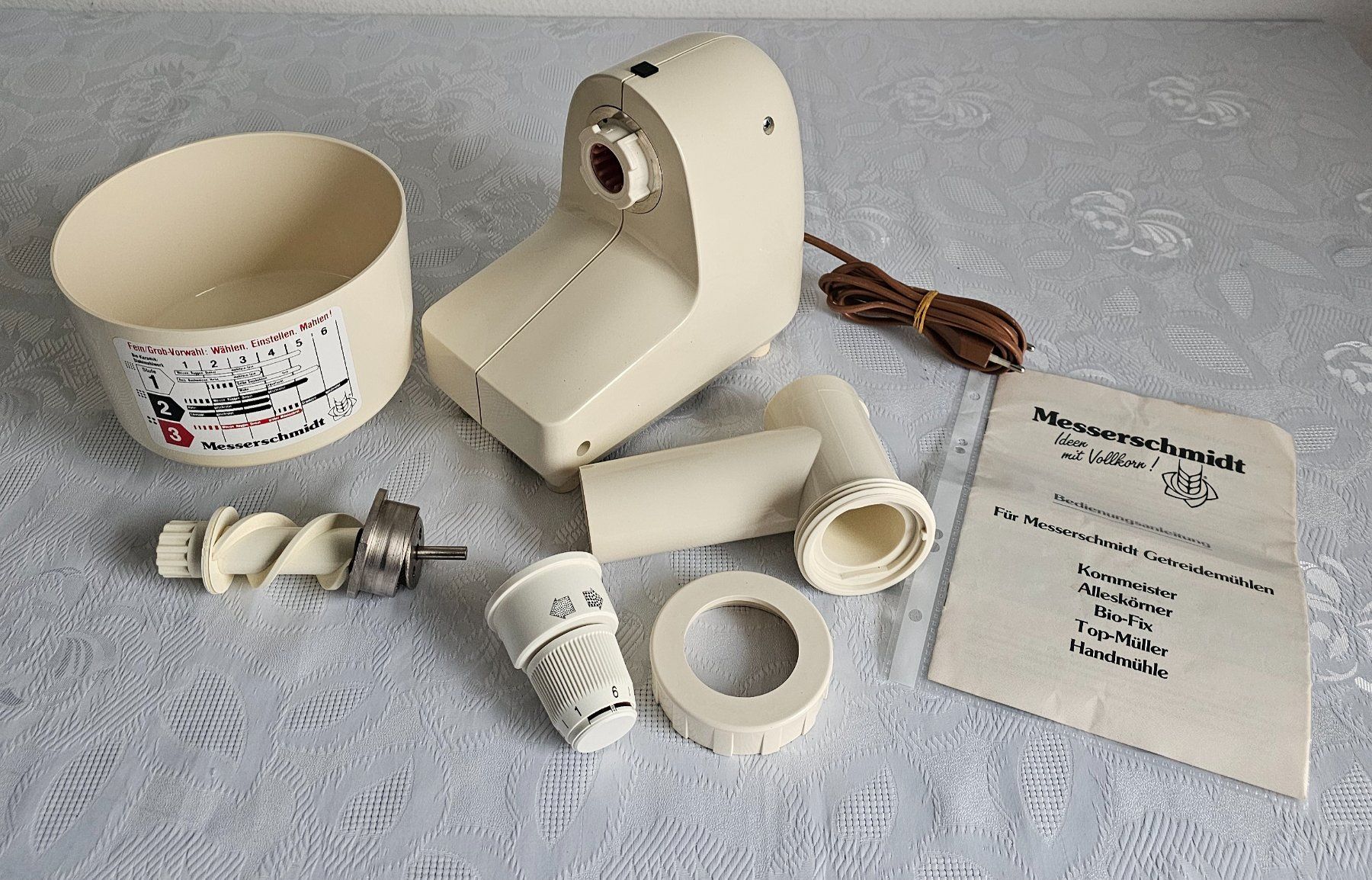 Elettrodomestici da cucina: ***Messerschmidt*** Getreidemühle – Usato da Bronschhofen venduto da Xena37 8