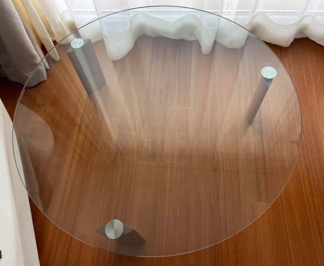 Natuzzi Tische: Table basse en verre marque Natuzzi – Gebraucht aus Mont-sur-Rolle von yin_87nr 1