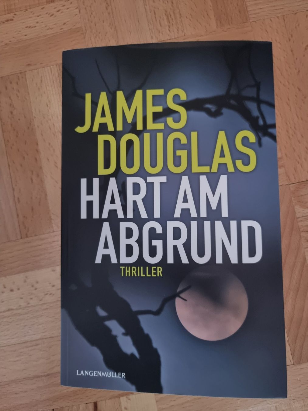 Libri: James Douglas  Hart am Abgrund – Usato da Arosa venduto da horseracing