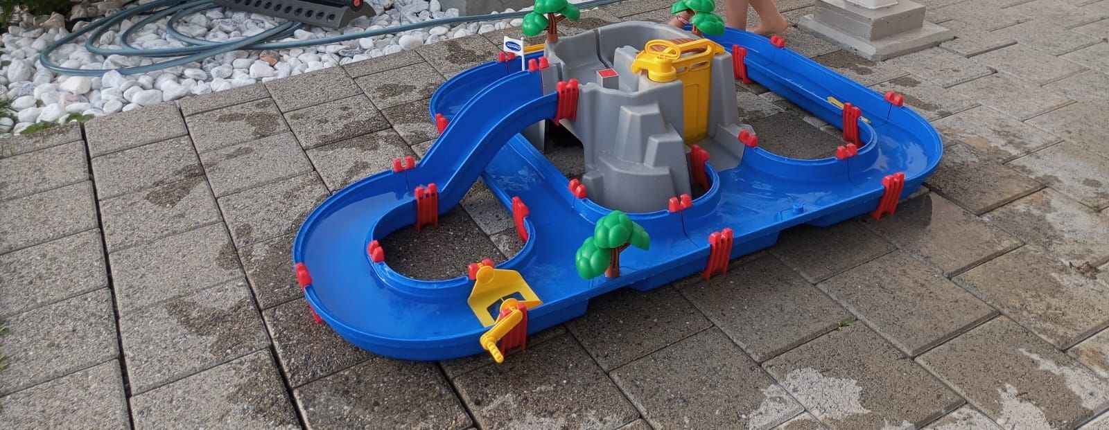 Aquaplay Jouets: Aquaplay Wasserbahn  – D'occasion à Oetwil am See par jes_b7mw