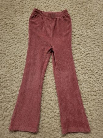 s.Oliver Cordhose rosa mit kleinem Löchlein gebraucht 104