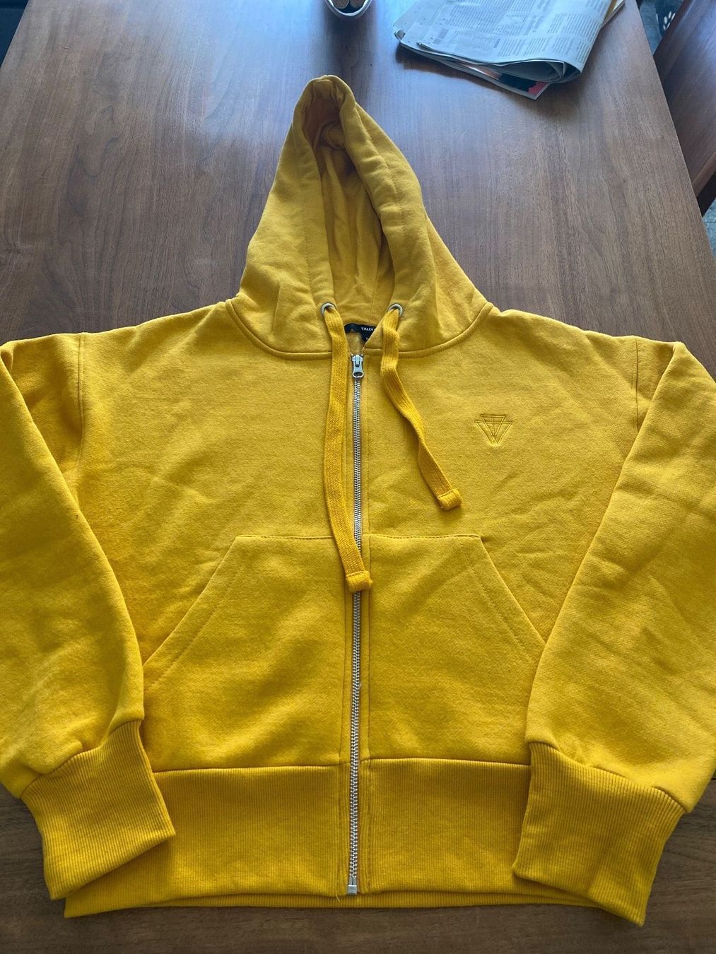 Maglioni & Felpe: Pullover nit Kapuzze von Tally Weijl Grösse M – Usato da Schwyz venduto da Trofana