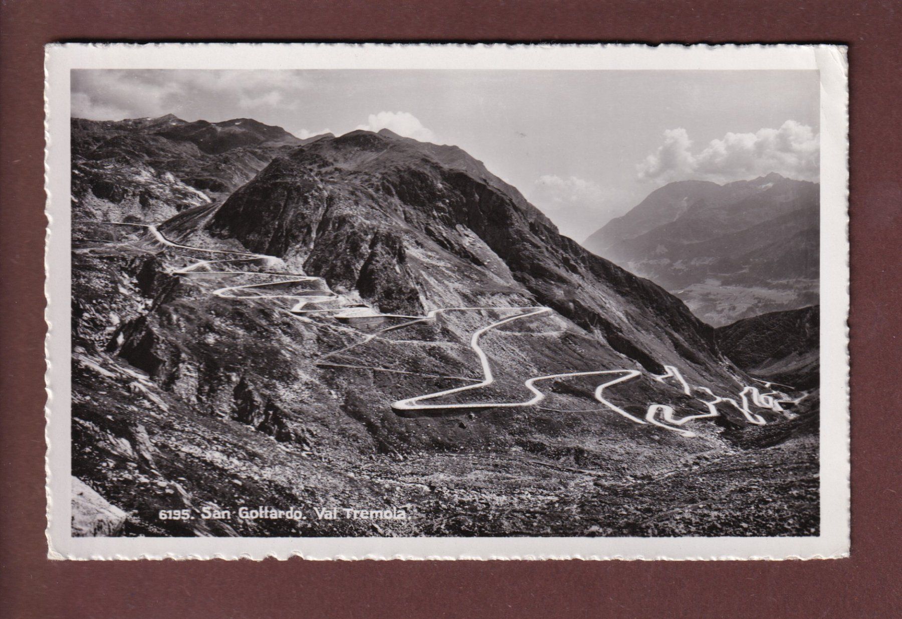 Cartoline postali: VAL TREMOLA - 1946 – Usato da Pully venduto da nicecards