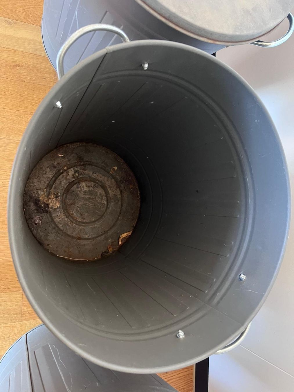 Ikea Cestini per rifiuti: Ikea Knodd – Usato da Zürich venduto da vir_fried 3