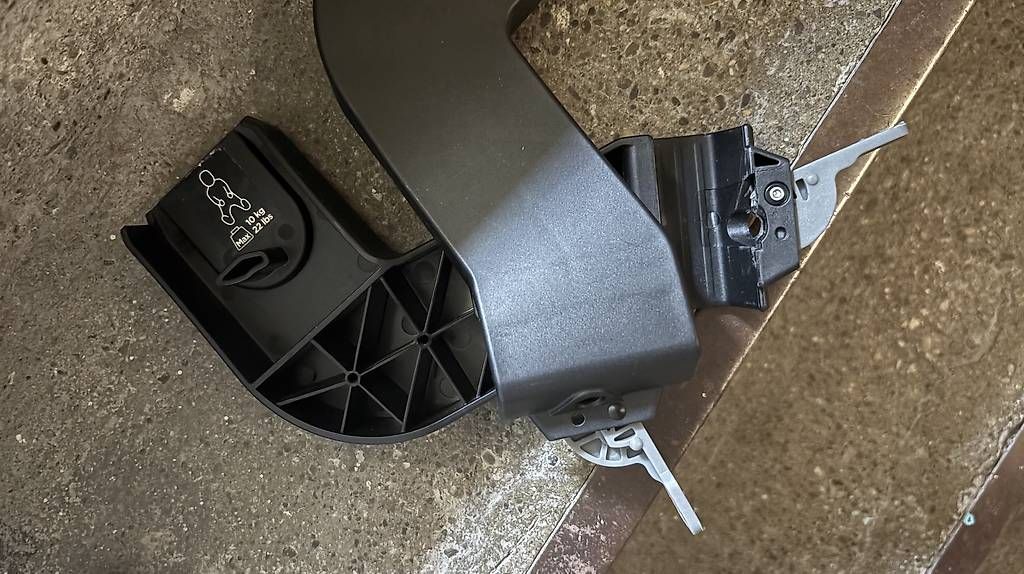 Carrozzine: Autositz Adapter für Thule Urban Glide – Usato da Zürich venduto da blog_bleistift 1