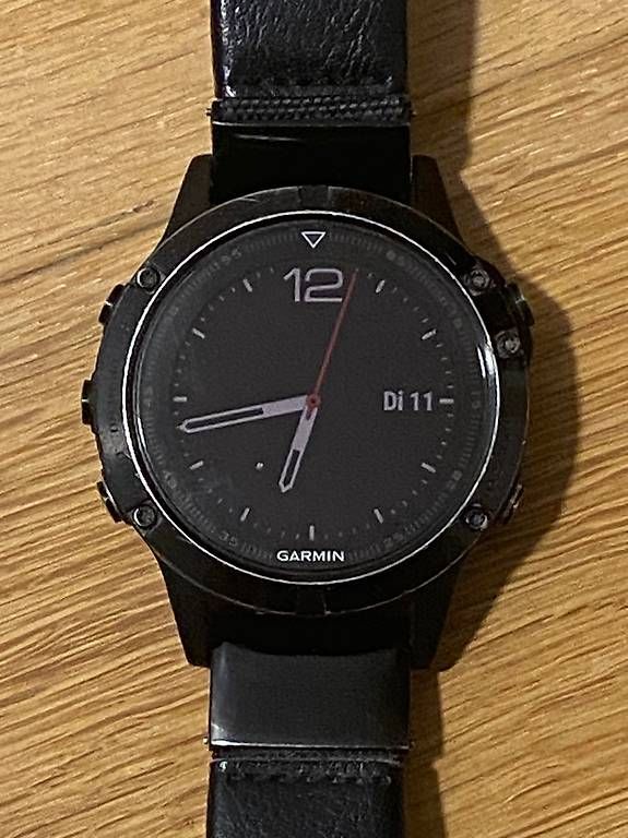 Garmin Orologi: Garmin Fenix 5 occasion – Usato da küssnacht am rigi venduto da Daot 3