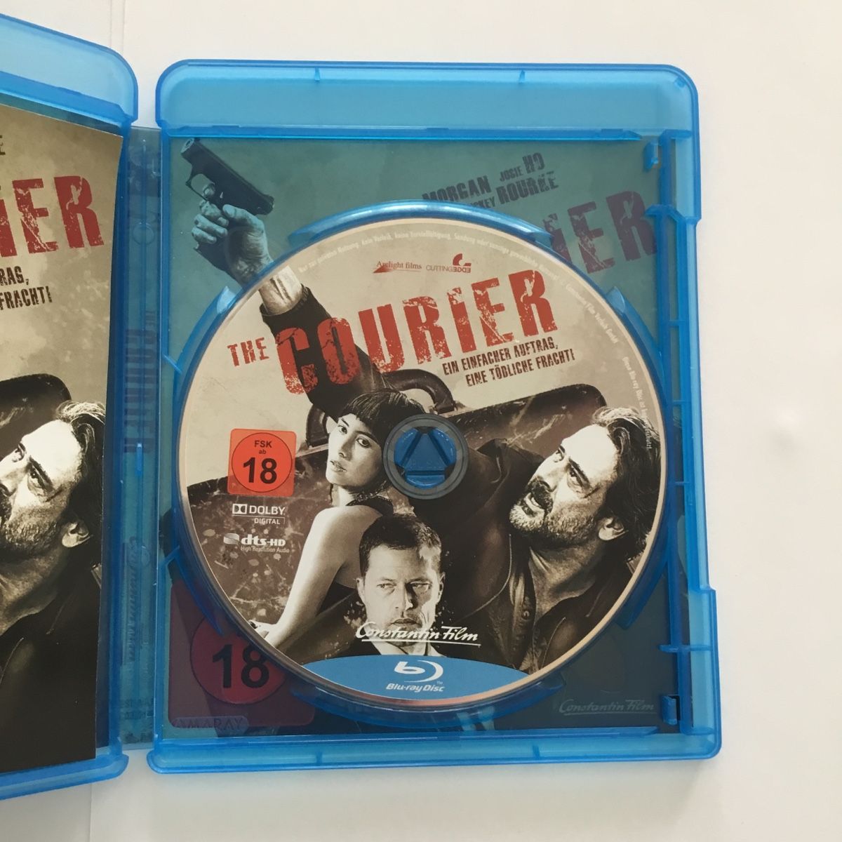 Tutti i DVDs: The Courier Blu Ray - Neu Wertig – Nuovo (secondo la descrizione) da Blauen venduto da berlingo65 2